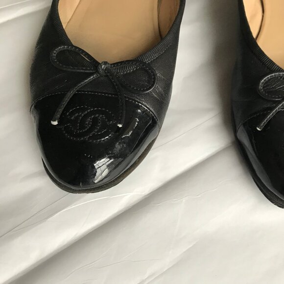 AUTH.  CHANEL Ballet Flats - Genuine Lambskin LEATHER  Black* 40.5, US 10 - Picture 3 of 8